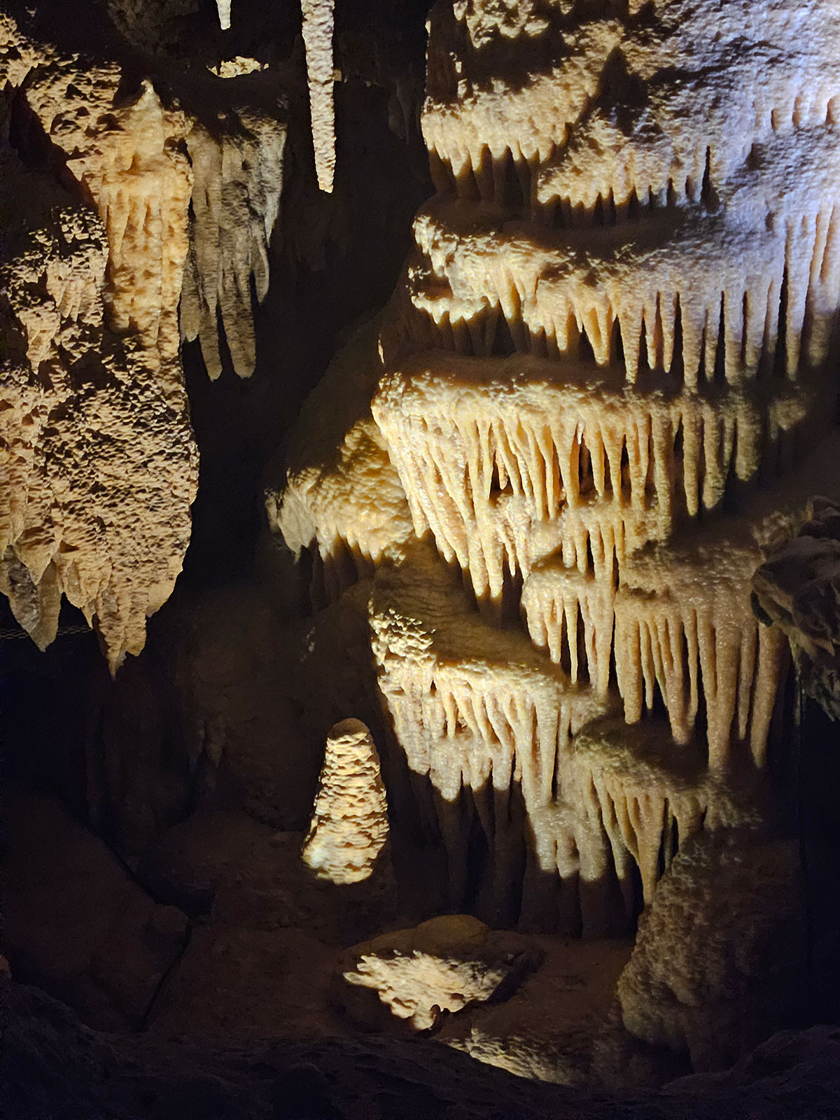 Ngilgi Cave